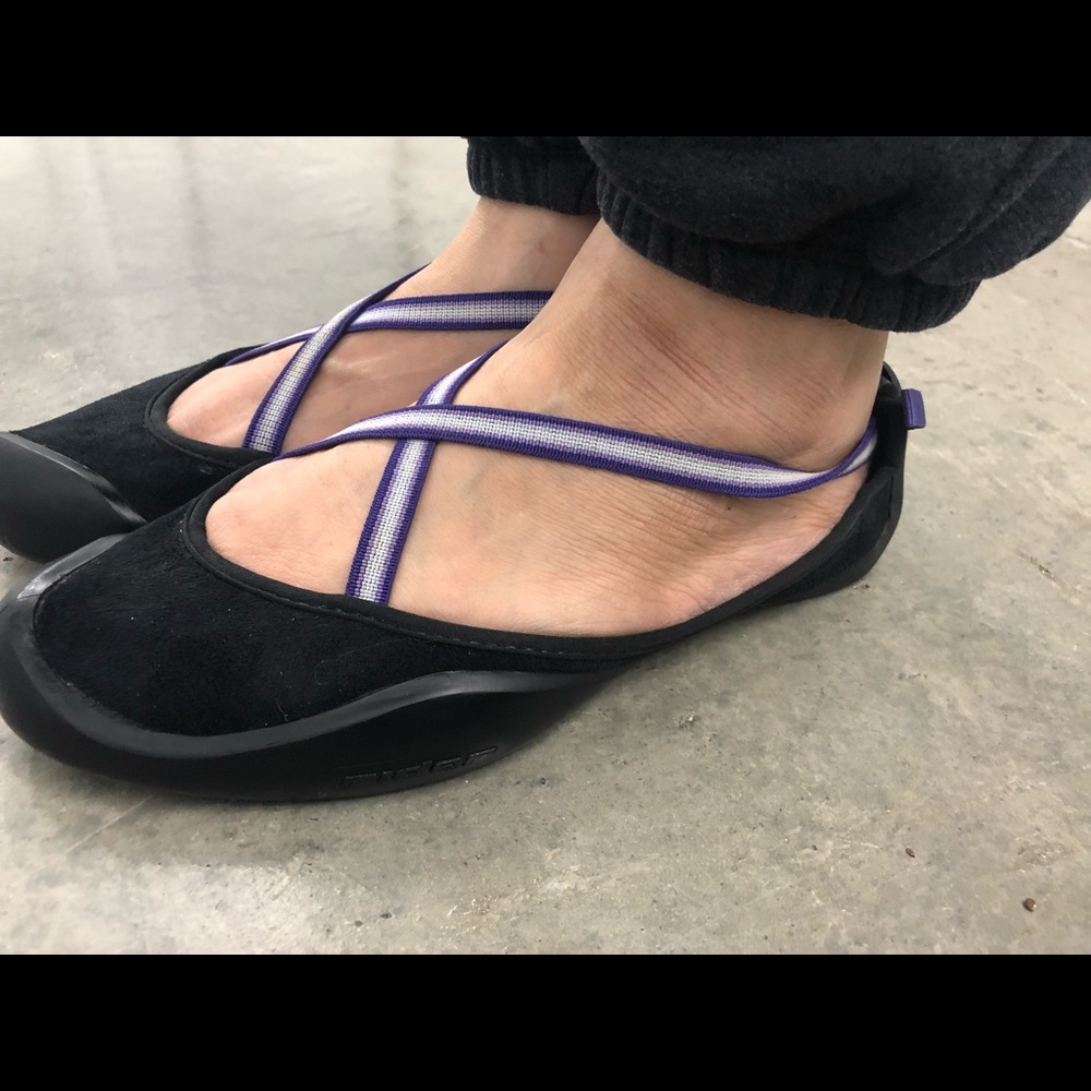 Rider Women’s Black/Purple Thong Slip On Sandals